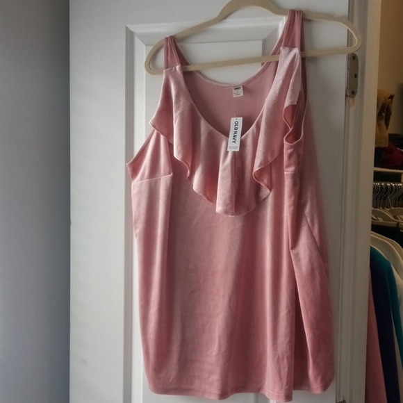 Old Navy Tops - Beautiful velvety blush top